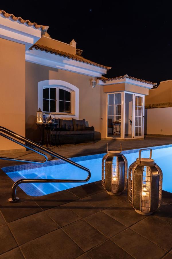 Perfect For Family Holidays With Private Pool, Near Beach And Golf- Villa Ashley Costa De Antigua Ngoại thất bức ảnh
